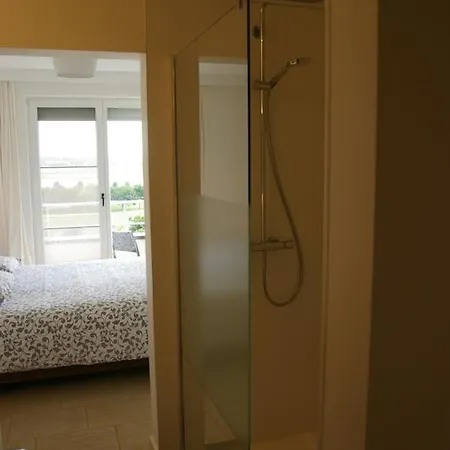 Newport Island Apartment